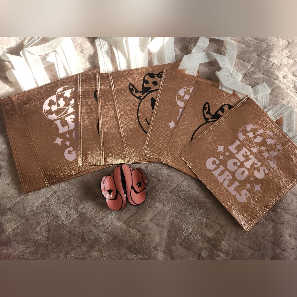 ✨️2/$25✨️Rose Gold Tote Bags with Pink Hair Clips